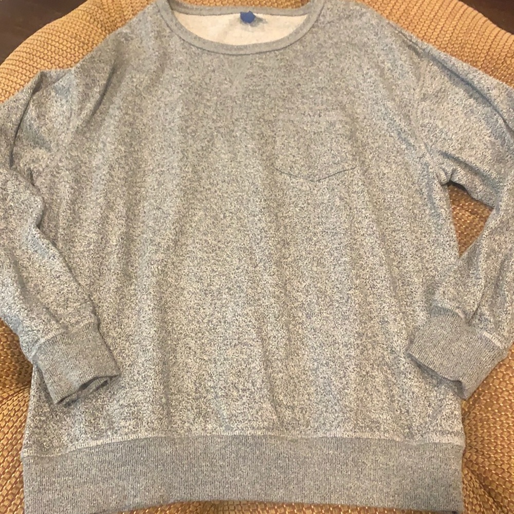 H&M gray crew neck sweatshirt